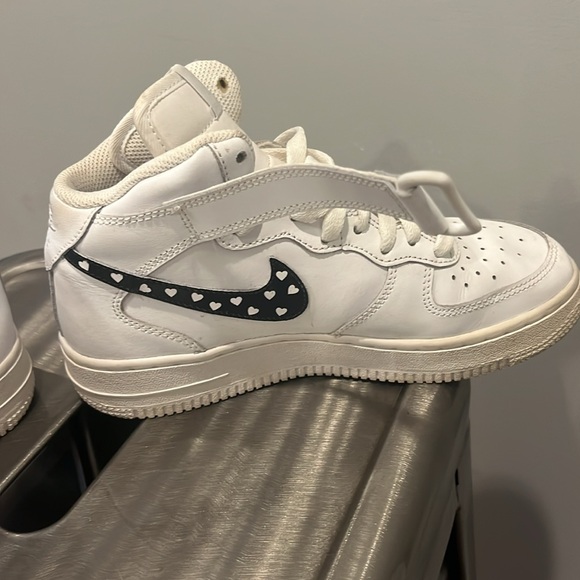 Custom Air Force ones! Size 4.5 YOUTH - Picture 6 of 9
